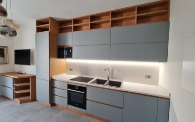 Cucina moderna in frassino